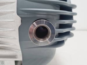 Thumbnail image of Labconco FreeZone 2.5L Freeze Dryer 710201050 + NXDS 1OiC Vacuum Pump Lab 