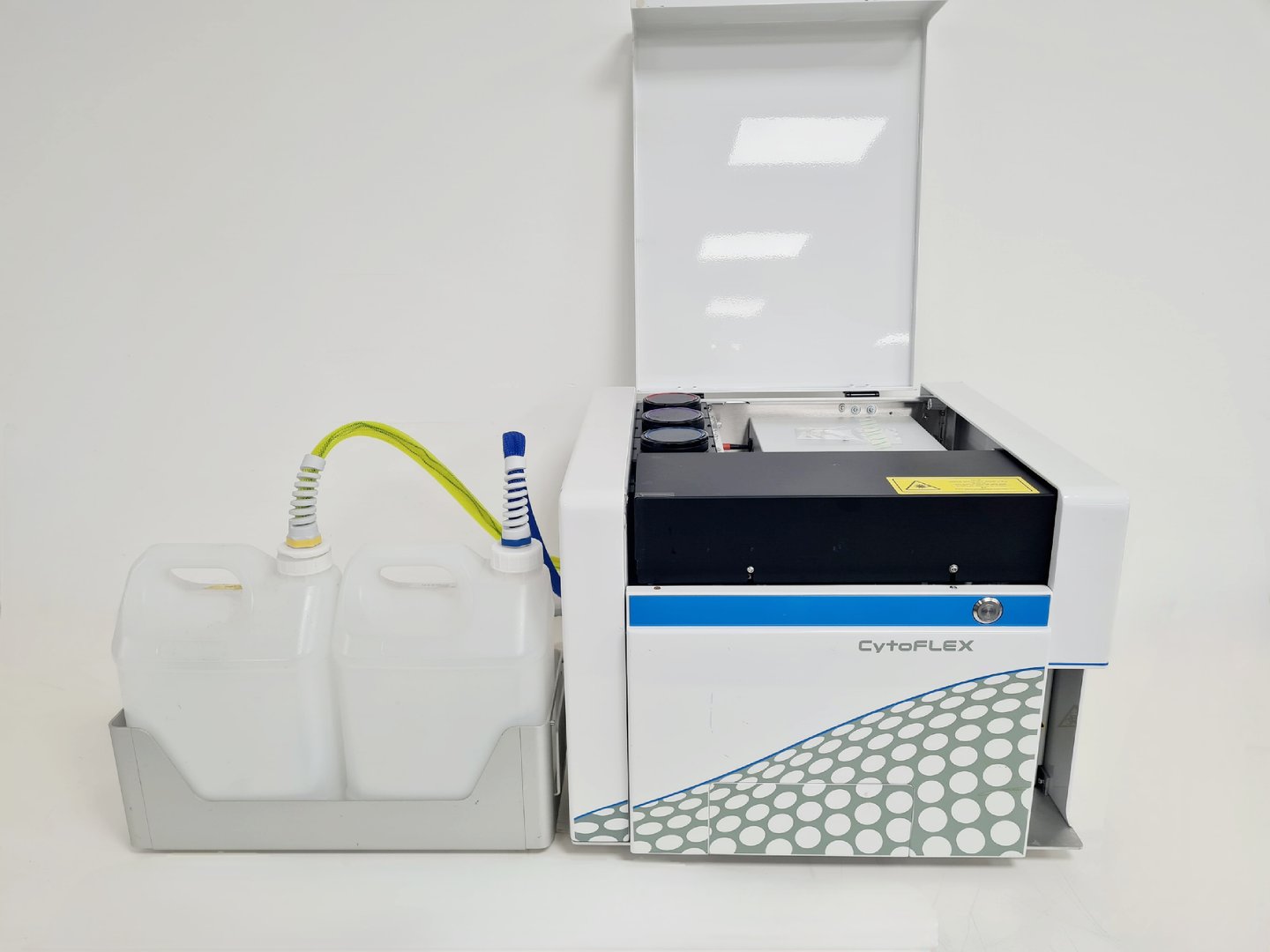 Cytoflex Cytometer Beckman Coulter CytoFLEX B3-R2-V2 Flow Cytometry Analyser Lab Spares ...