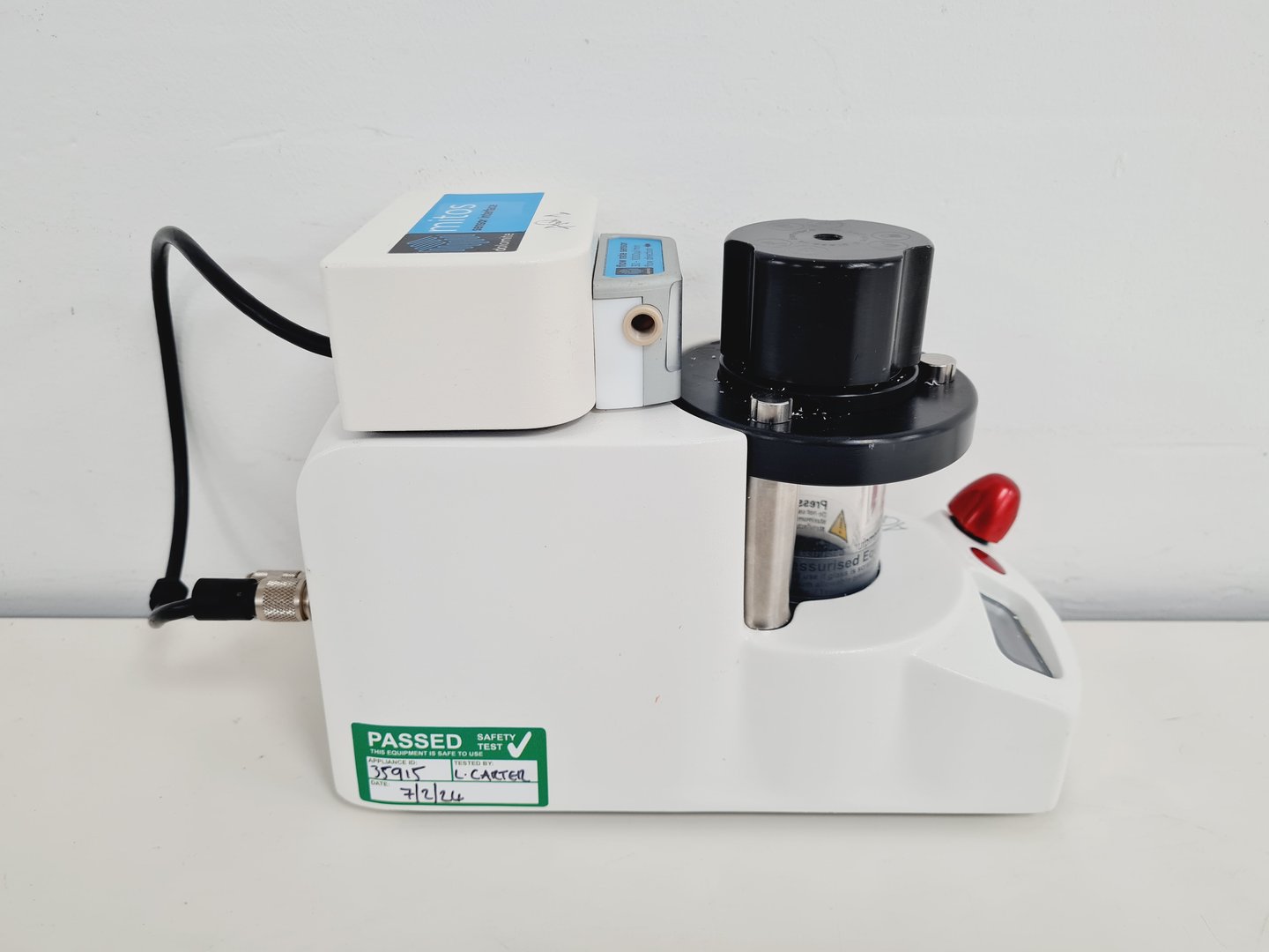 Image of Dolomite Mitos P-Pump System With Sensor Interface + Flow Rate Sensor