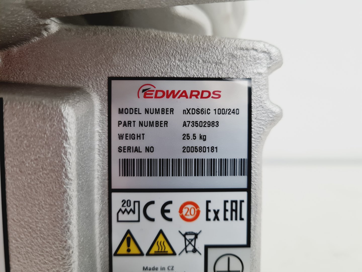 Image of Edwards NXDS 6iC Dry Scroll Vacuum Pump