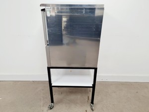 Thumbnail image of Hoshizaki Laboratory Ice Maker Flaker Machine  Model - FM-120DE Faulty