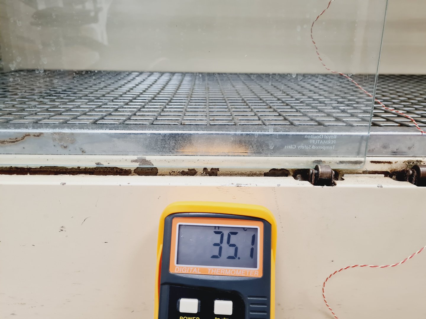 Image of LEEC F1 Glassware Drying Cabinet Warming Oven Lab