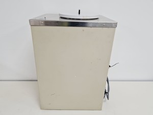 Thumbnail image of NesLab CryoBath CB-60 Refrigerated Water Bath Chiller Lab