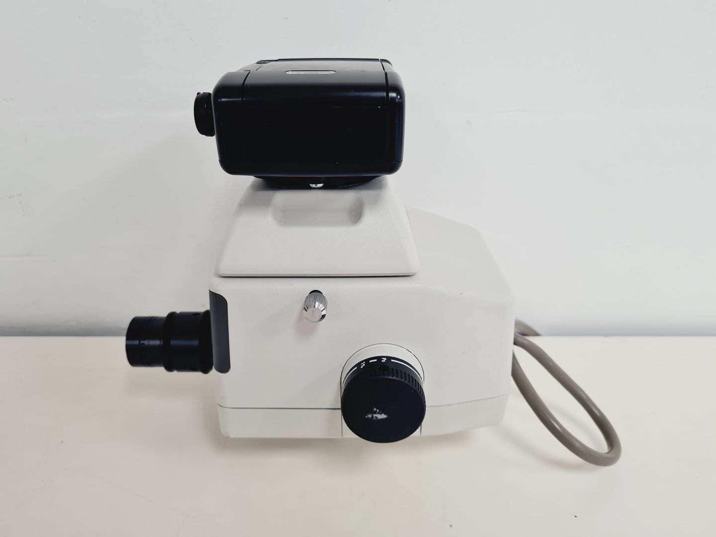 Image of Nikon Eclipse E800 Microscope System w/ Plan Apo 40/60/100, V-PS100E Lab