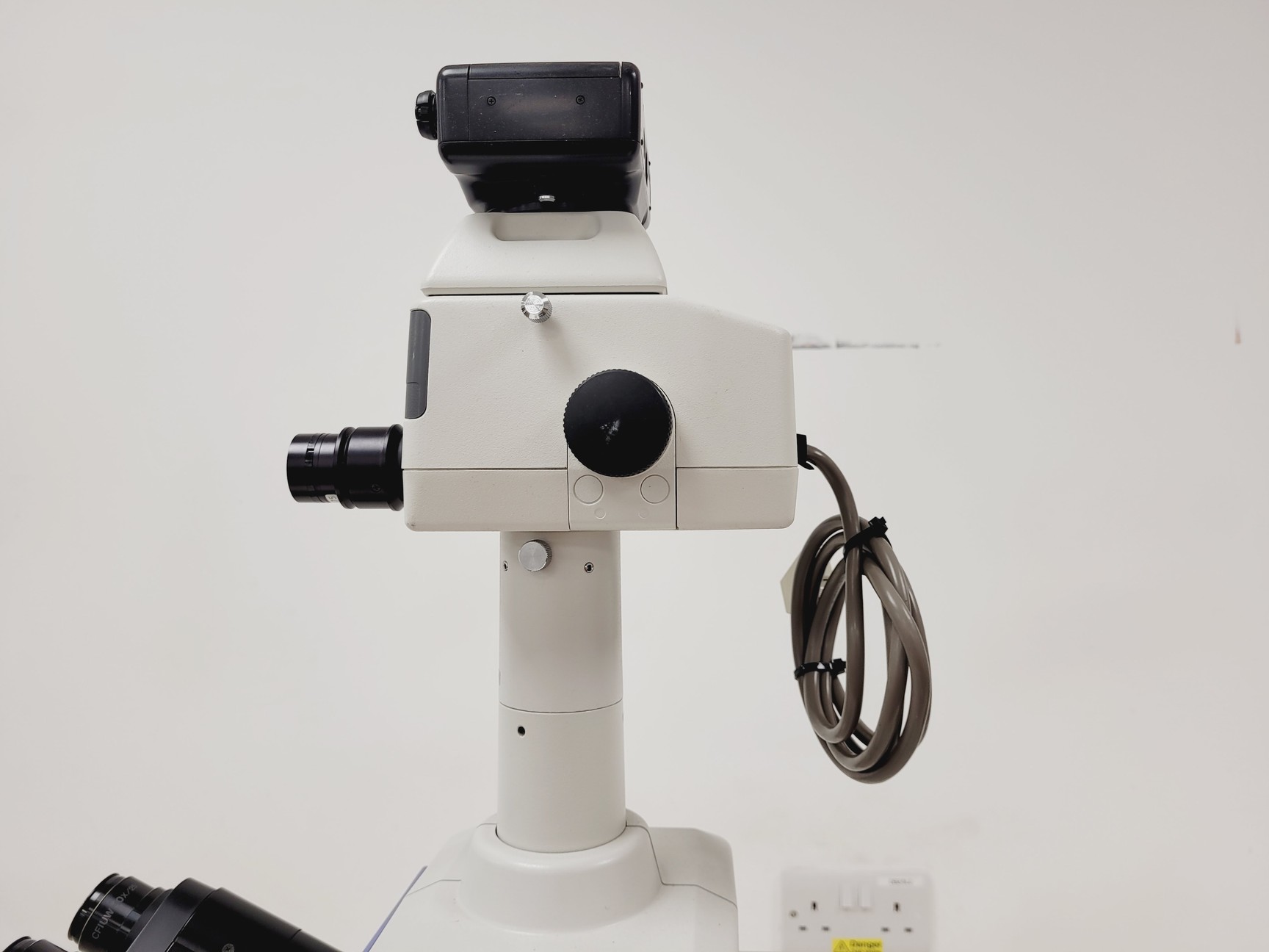 Image of Nikon Eclipse E800 Microscope System w/ Plan Apo 40/60/100, V-PS100E Lab