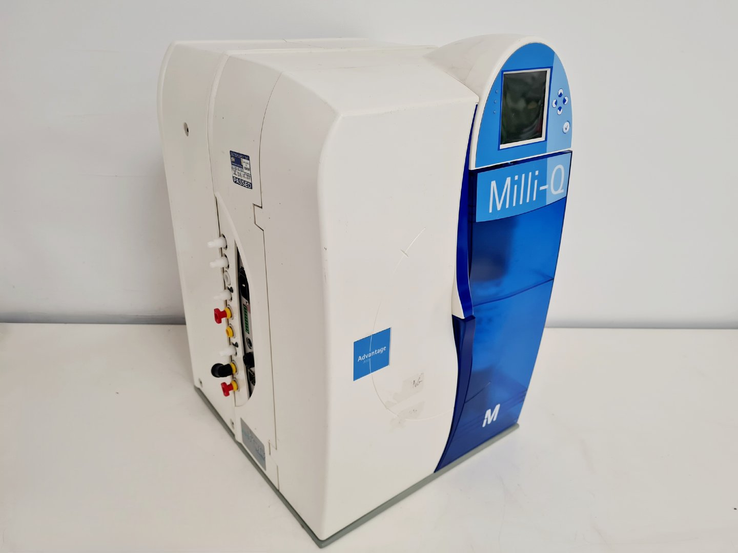 Image of Millipore Milli-Q Advantage A10 w/ Q-POD Water Purification System