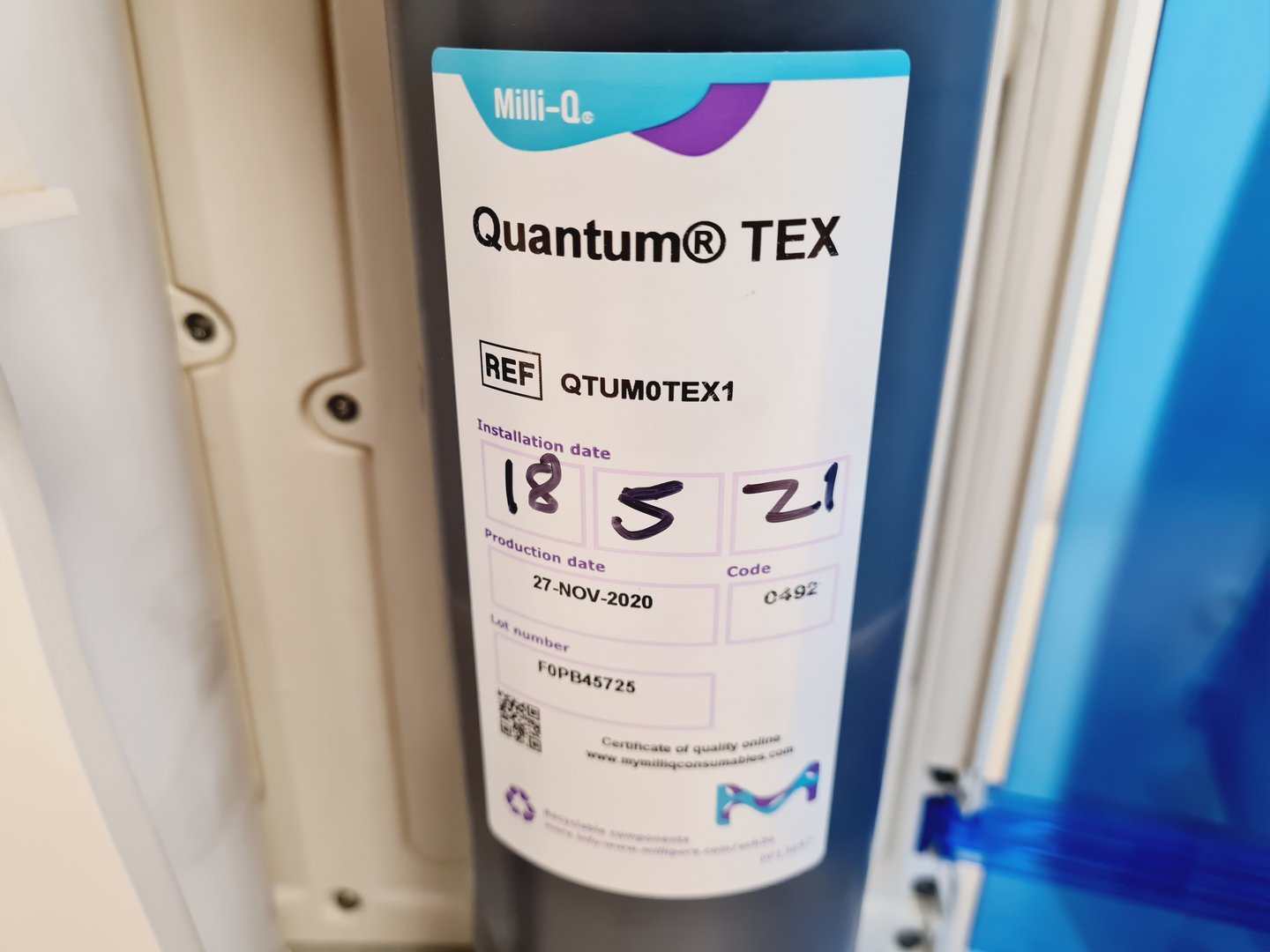 Image of Millipore Milli-Q Advantage A10 w/ Q-POD Water Purification System