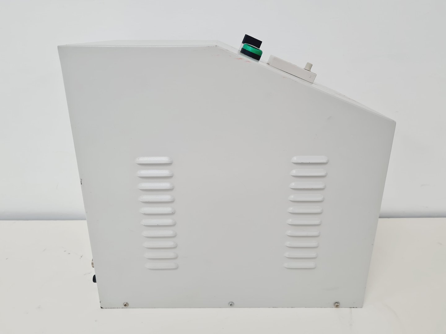 Image of Jinan King Rabbit CNC Machine System With PSU And Chiller Faulty