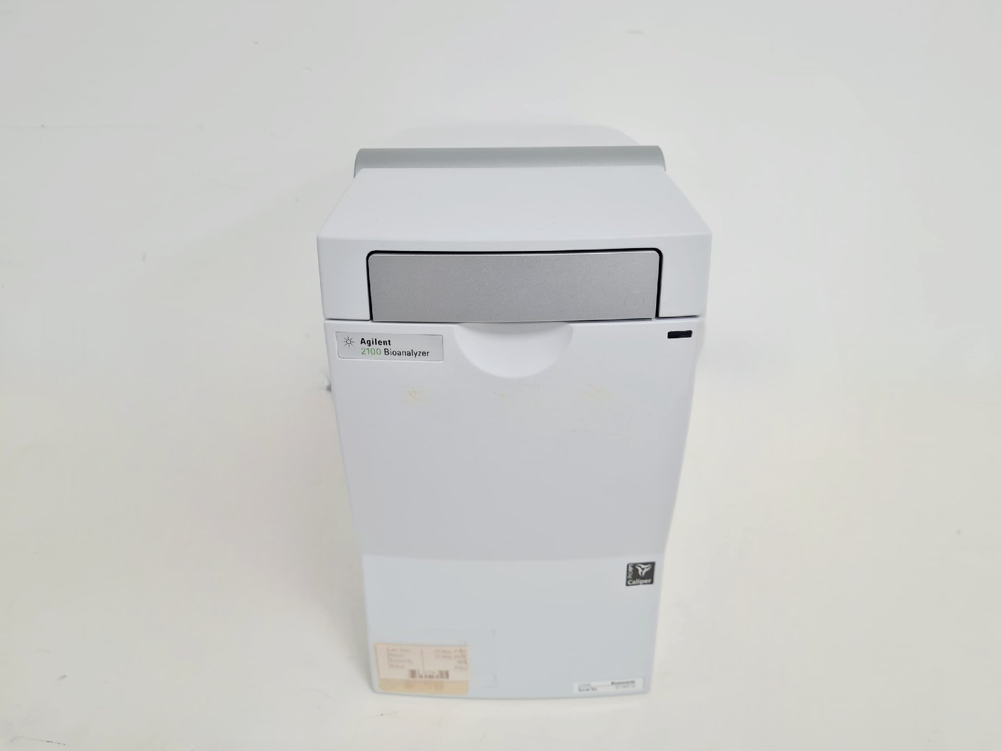 Image of Agilent 2100 Bioanalyzer System with Software & Accessories lab