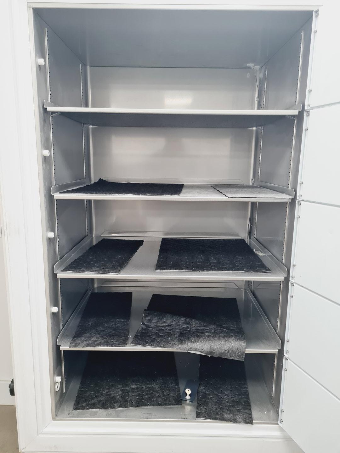 Image of New Brunswick Scientific  U570-86 Ultra Low Temp -86ºc Laboratory Freezer