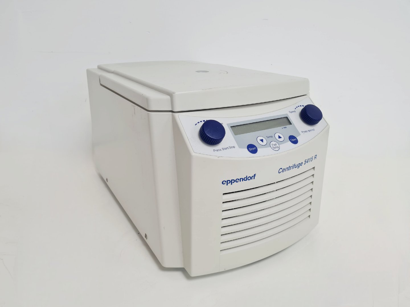 Image of Eppendorf Refrigerated Benchtop Centrifuge 5415 R with 13200rpm Rotor Lab