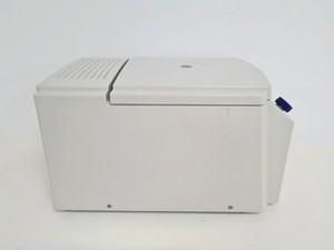 Thumbnail image of Eppendorf Refrigerated Benchtop Centrifuge 5415 R with 13200rpm Rotor Lab