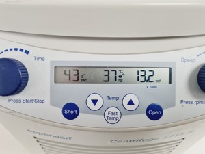 Thumbnail image of Eppendorf Refrigerated Benchtop Centrifuge 5415 R with 13200rpm Rotor Lab
