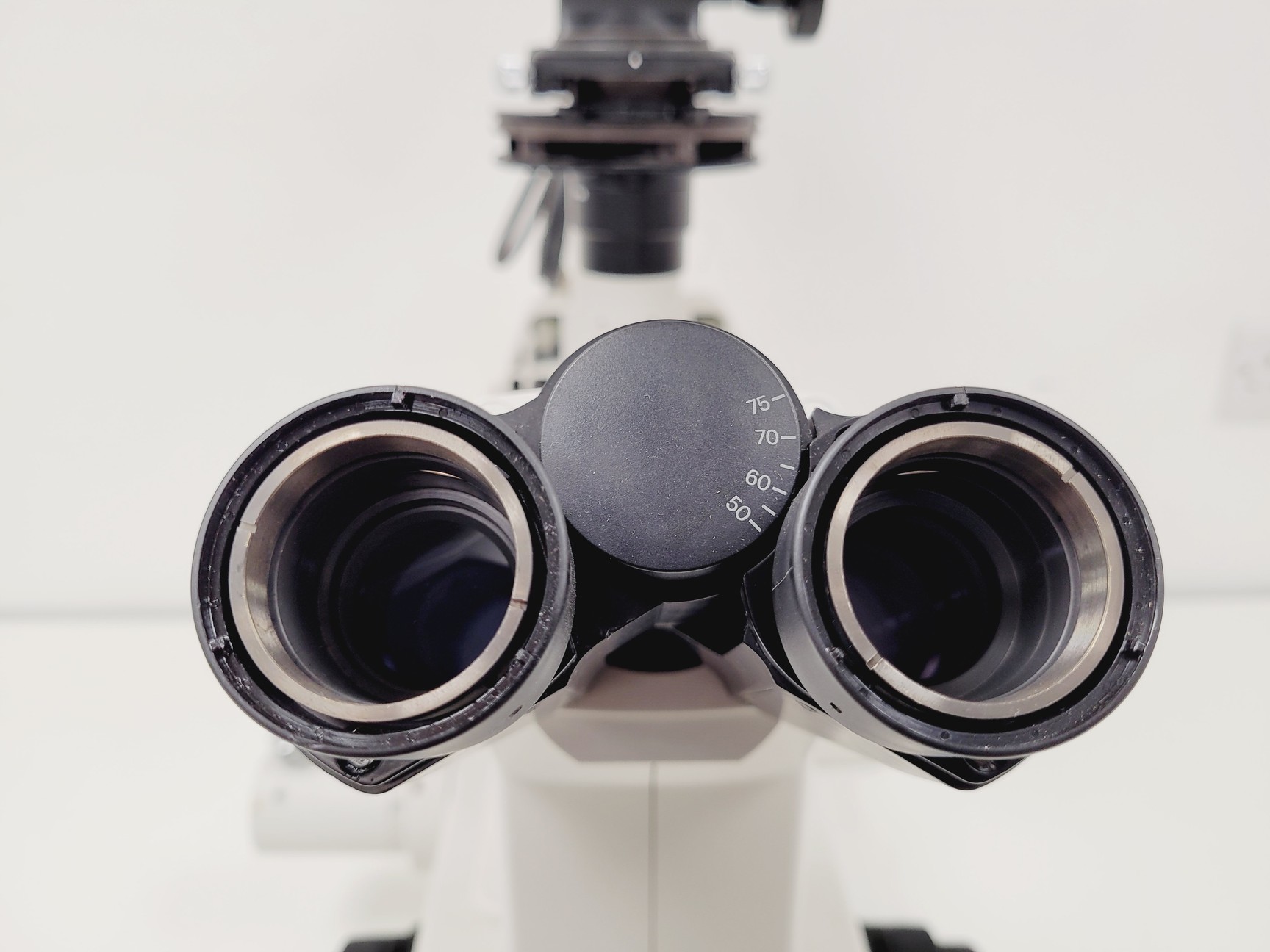 Image of Nikon Eclipse TE300 Microscope Inverted Fluorescence Microscope Lab