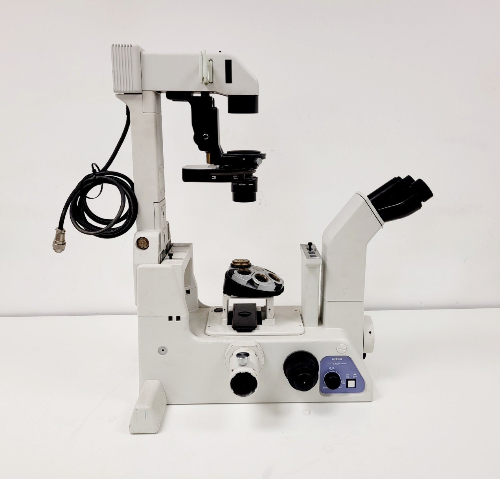 Image of Nikon Eclipse TE300 Microscope Inverted Fluorescence Microscope Lab