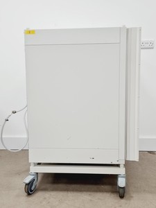 Thumbnail image of Thermo Scientific HERAcell 240i CO2 Incubator Lab