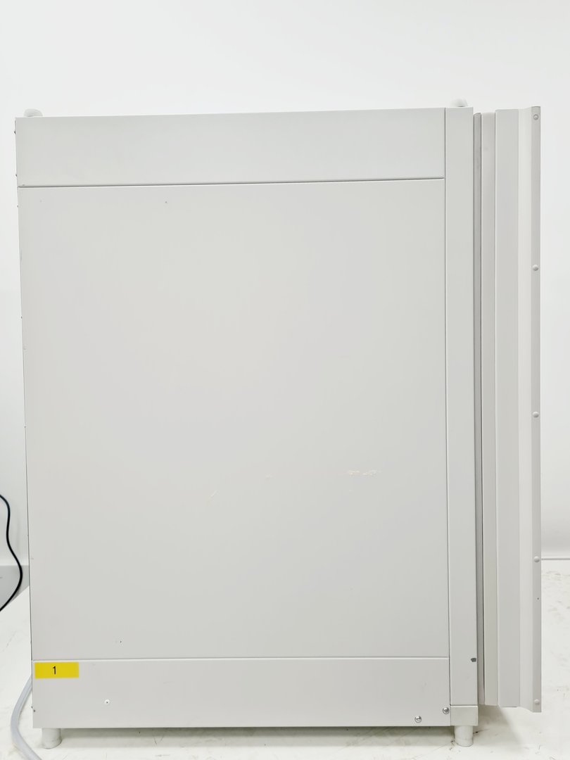 Image of Thermo Scientific Heracell 240i CO2 Incubator Lab Spares/Repairs