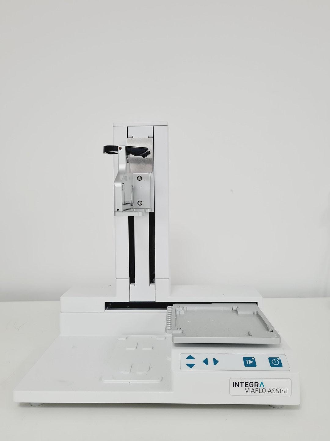 INTEGRA Viaflo Assist Pipetting Robot, Charging Carousel & Set Of Pipettes