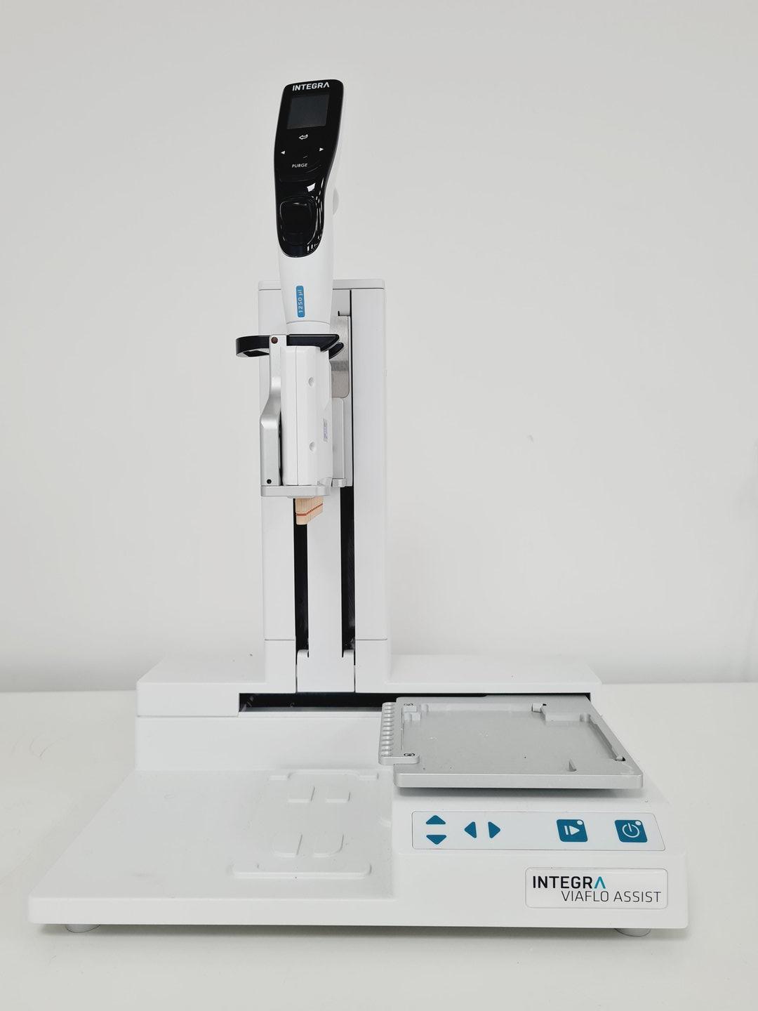 Image of INTEGRA Viaflo Assist Pipetting Robot, Charging Carousel & Set of Pipettes