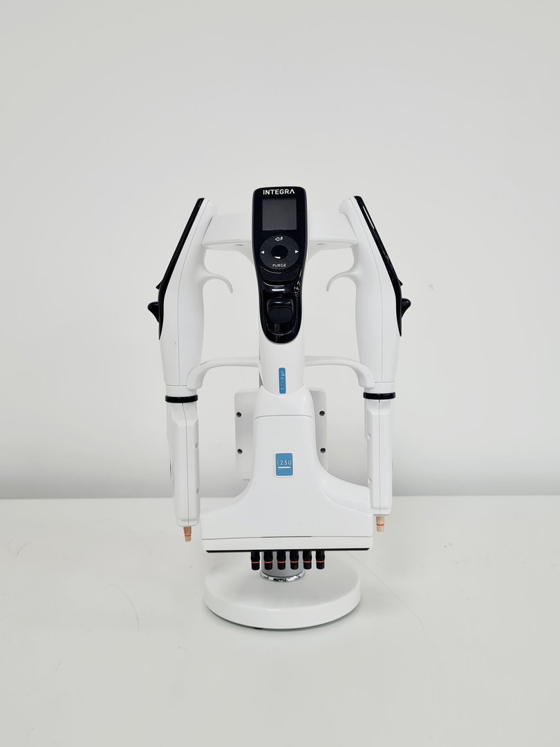 Image of INTEGRA Viaflo Assist Pipetting Robot, Charging Carousel & Set of Pipettes
