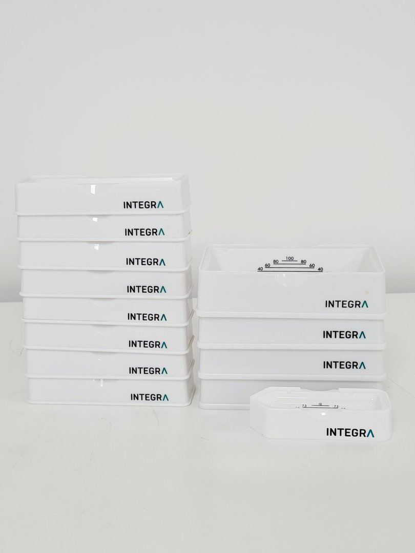 Image of INTEGRA Viaflo Assist Pipetting Robot, Charging Carousel & Set of Pipettes