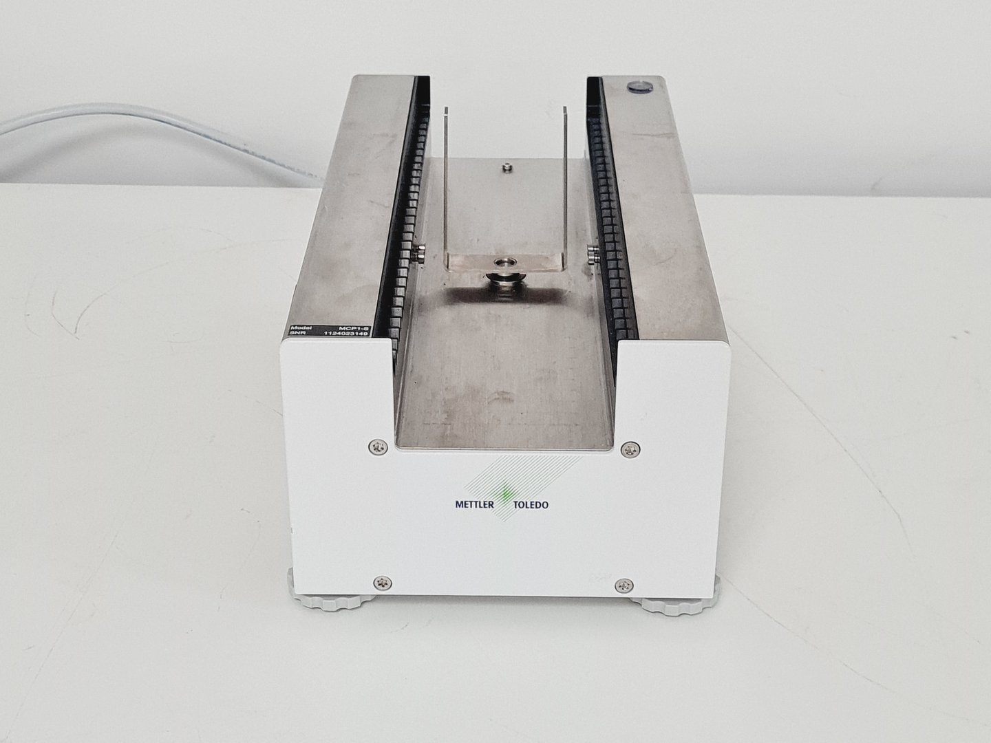 Image of Mettler Toledo MCP105 MCP1-S Pipette Calibration Workstation with Accessories 