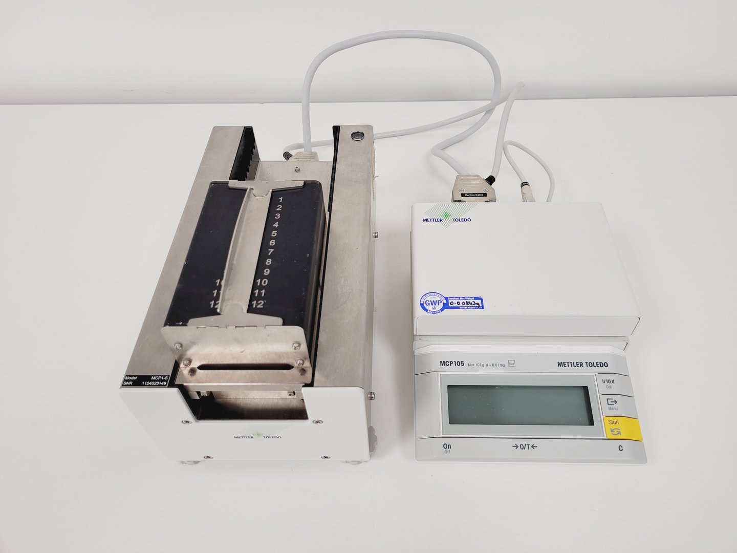 Image of Mettler Toledo MCP105 MCP1-S Pipette Calibration Workstation with Accessories 