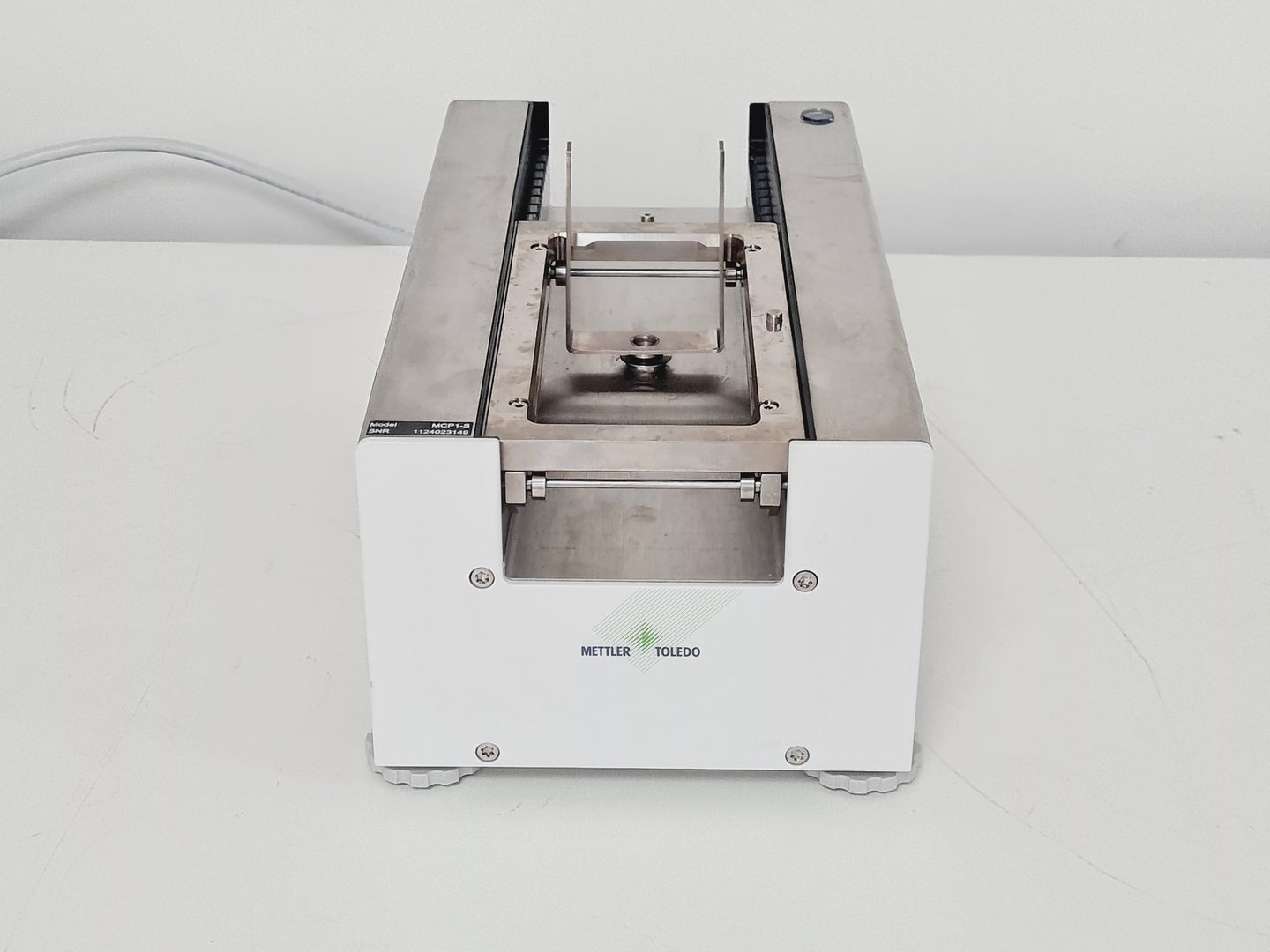 Image of Mettler Toledo MCP105 MCP1-S Pipette Calibration Workstation with Accessories 