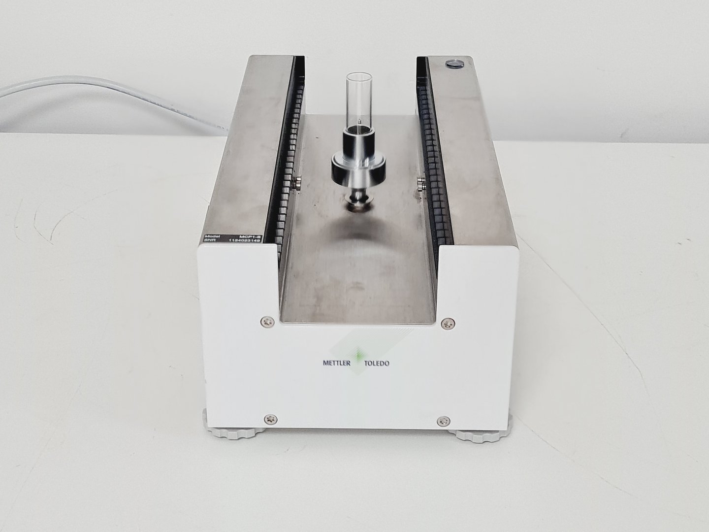 Image of Mettler Toledo MCP105 MCP1-S Pipette Calibration Workstation with Accessories 