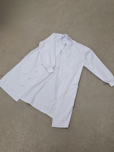 Thumbnail image of 160 x Wearwell Unisex Laboratory Lab Coats - Mixed Sizes - White & Blue
