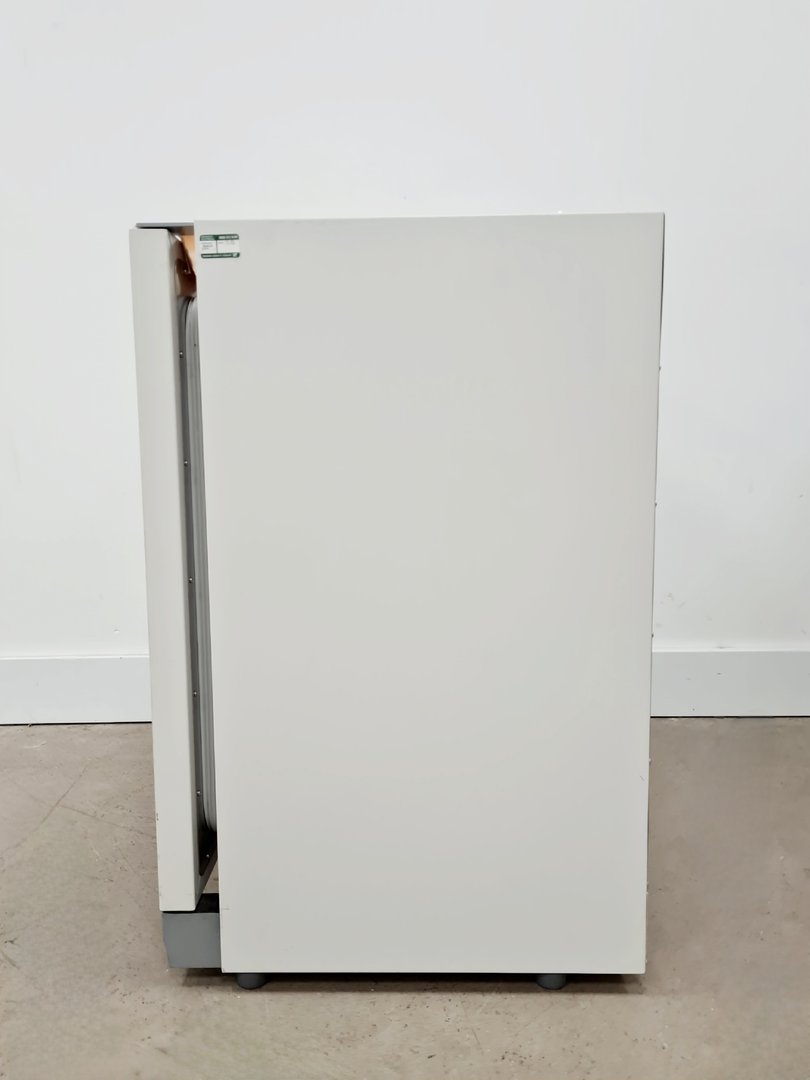 Image of Thermo Scientific Heraeus B 12 Laboratory Incubator Lab