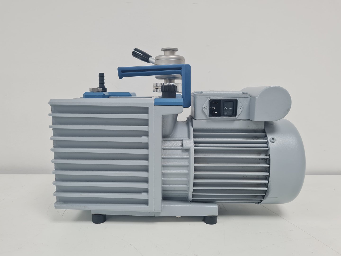 Image of Christ ALPHA 1-4 LD plus Freeze Dryer with Vacuubrand RZ 6 Vacuum Pump