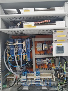 Thumbnail image of TWI Large Electric Control Panel with 5 x A3200 Aerotech Servo Drivers Lab