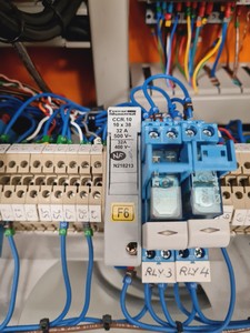 Thumbnail image of TWI Large Electric Control Panel with 5 x A3200 Aerotech Servo Drivers Lab