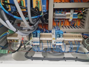 Thumbnail image of TWI Large Electric Control Panel with 5 x A3200 Aerotech Servo Drivers Lab