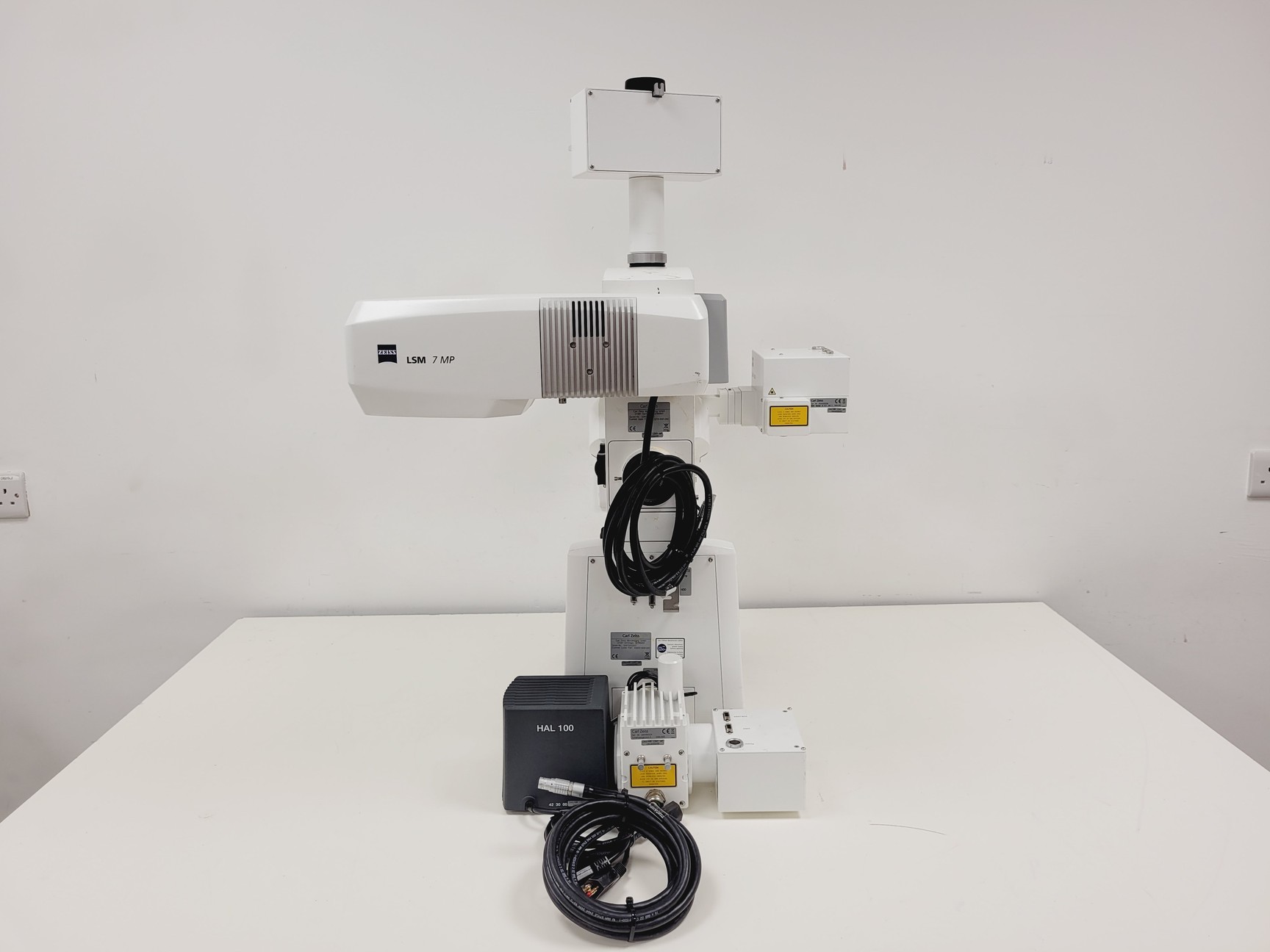 Image of Zeiss Axio Examiner.Z1 Fluorescence Motorised Microscope LSM 7 FaultyMP Imaging