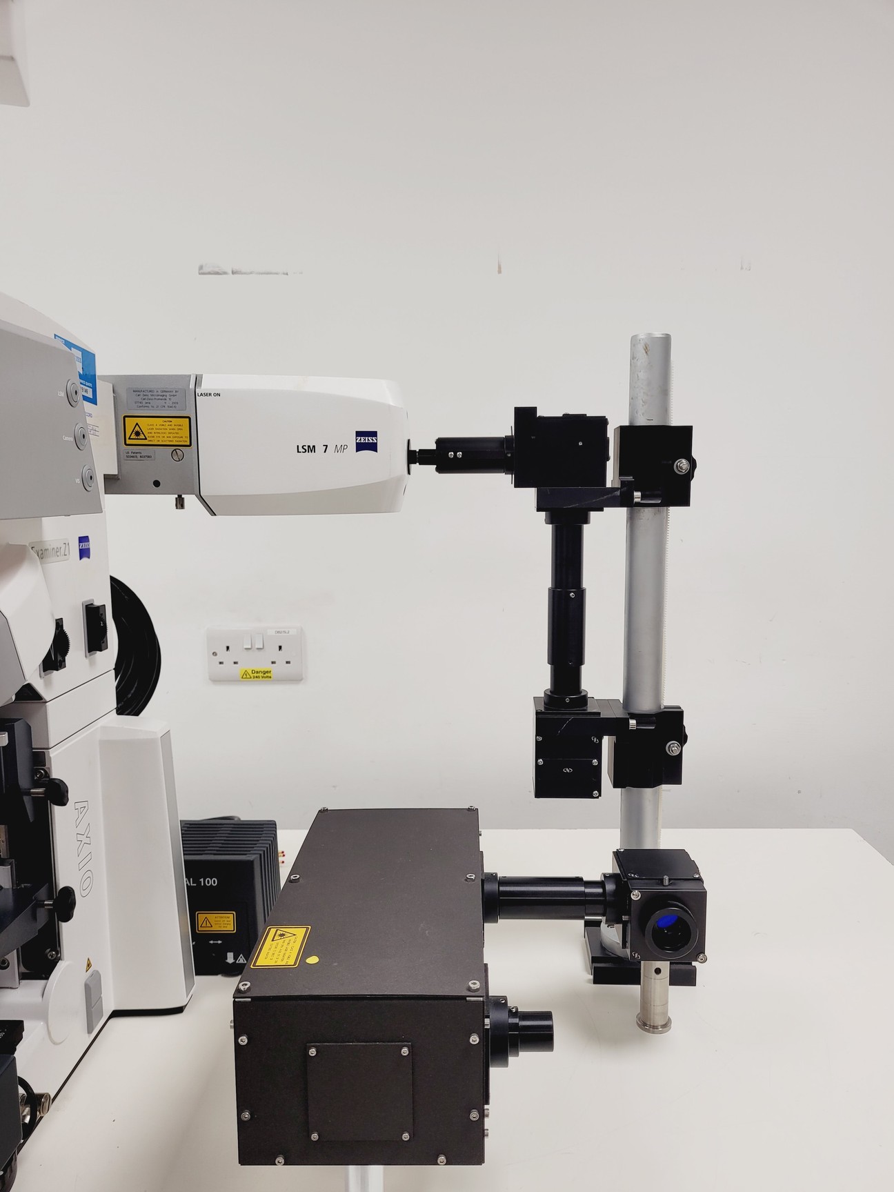 Image of Zeiss Axio Examiner.Z1 Fluorescence Motorised Microscope LSM 7 FaultyMP Imaging