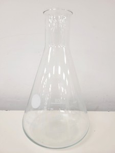 Thumbnail image of Mixed Lot of Laboratory Bottles - Schott Duran - Fisherbrand - VWR Lab