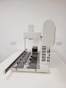 Thumbnail image of Beckman Coulter Biomek 2000 Laboratory Automation Workstation Lab