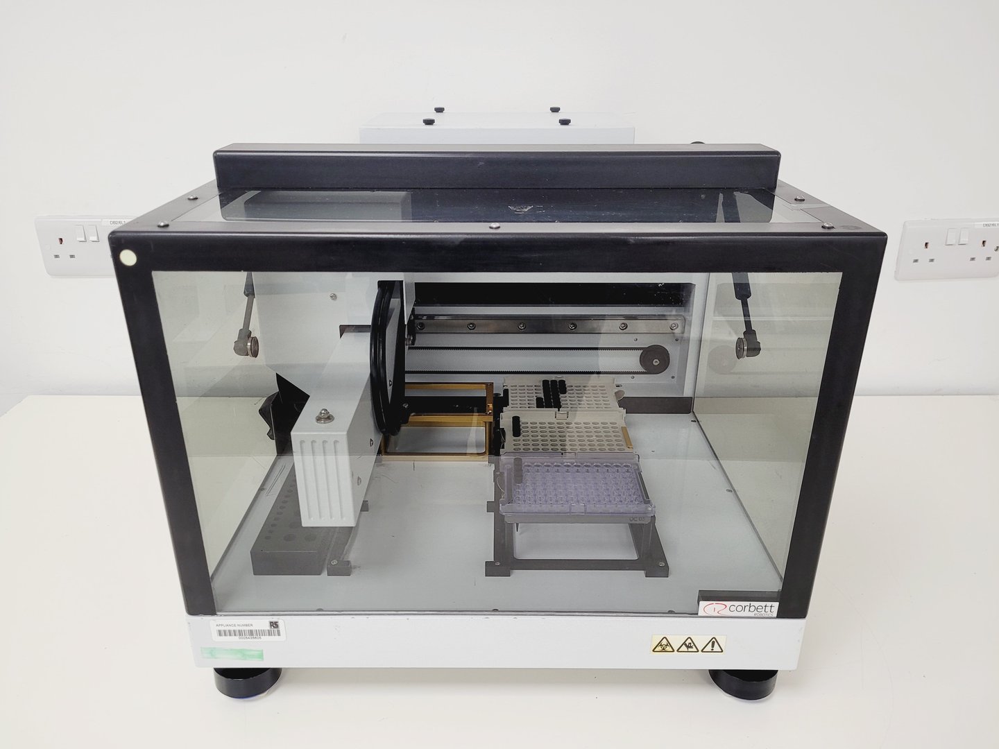 Corbett CAS1200 Automated PCR Setup Robotic Precision Liquid Handling ...