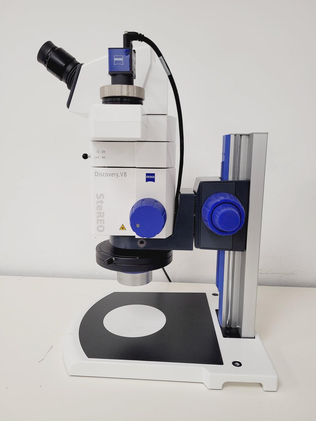 Image of Zeiss SteREO Discovery.V8 w/  CRI90 Cold Light Source, PC & Software Lab