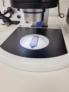 Thumbnail image of Zeiss SteREO Discovery.V8 w/  CRI90 Cold Light Source, PC & Software Lab