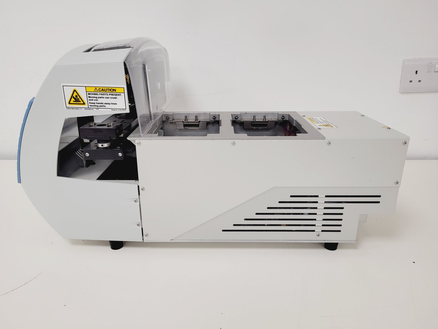 Image of Thermo Scientific RapidStak F01350 Microplate Stacker Lab