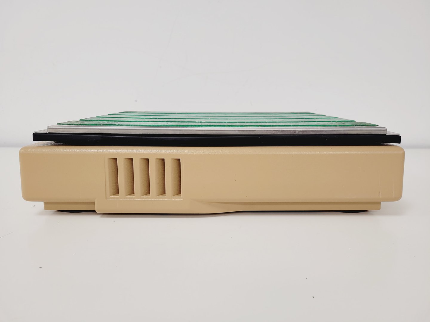 Image of Infors HT AG Benchtop Orbital Platform Shaker Labotron  Lab