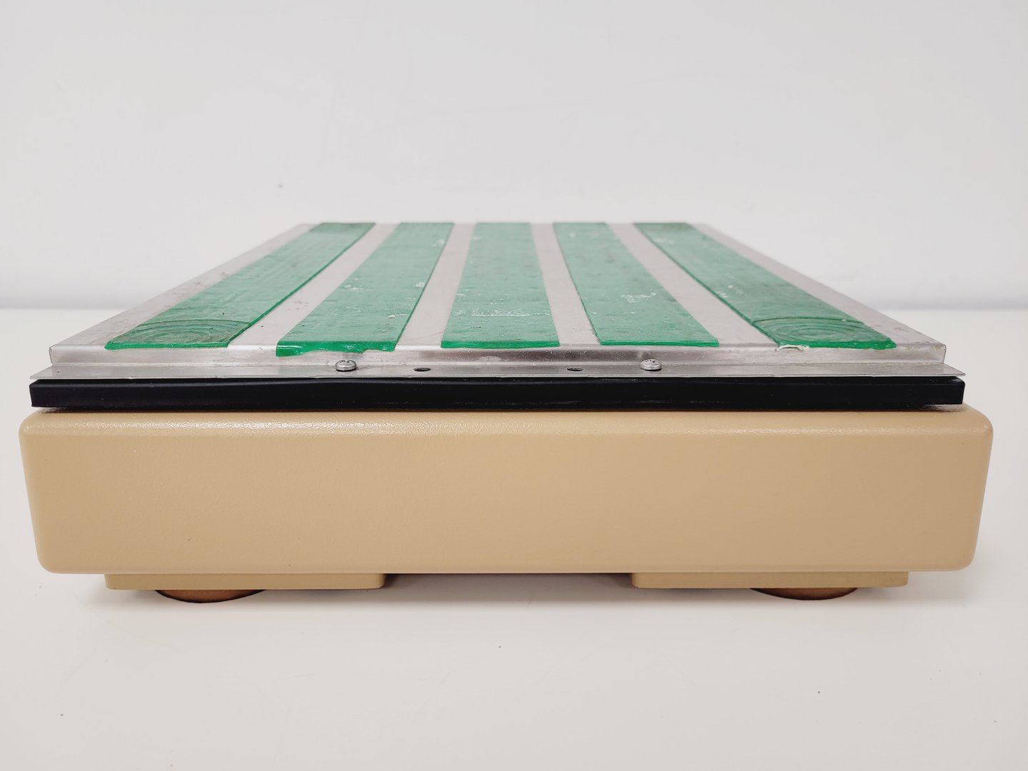 Image of Infors HT AG Benchtop Orbital Platform Shaker Labotron  Lab