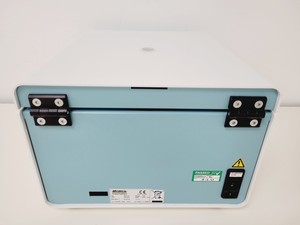 Thumbnail image of Hettich Zentrifugen Rotofix 32A Centrifuge with 5000rpm 1617 Rotor Lab