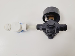 Thumbnail image of Elga Purelab Option-R 7BP Benchtop Water Purification System Lab