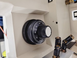 Thumbnail image of Thermo Nicolet Nexus 470 Spectra Tech IR-Plan Infrared Microscope