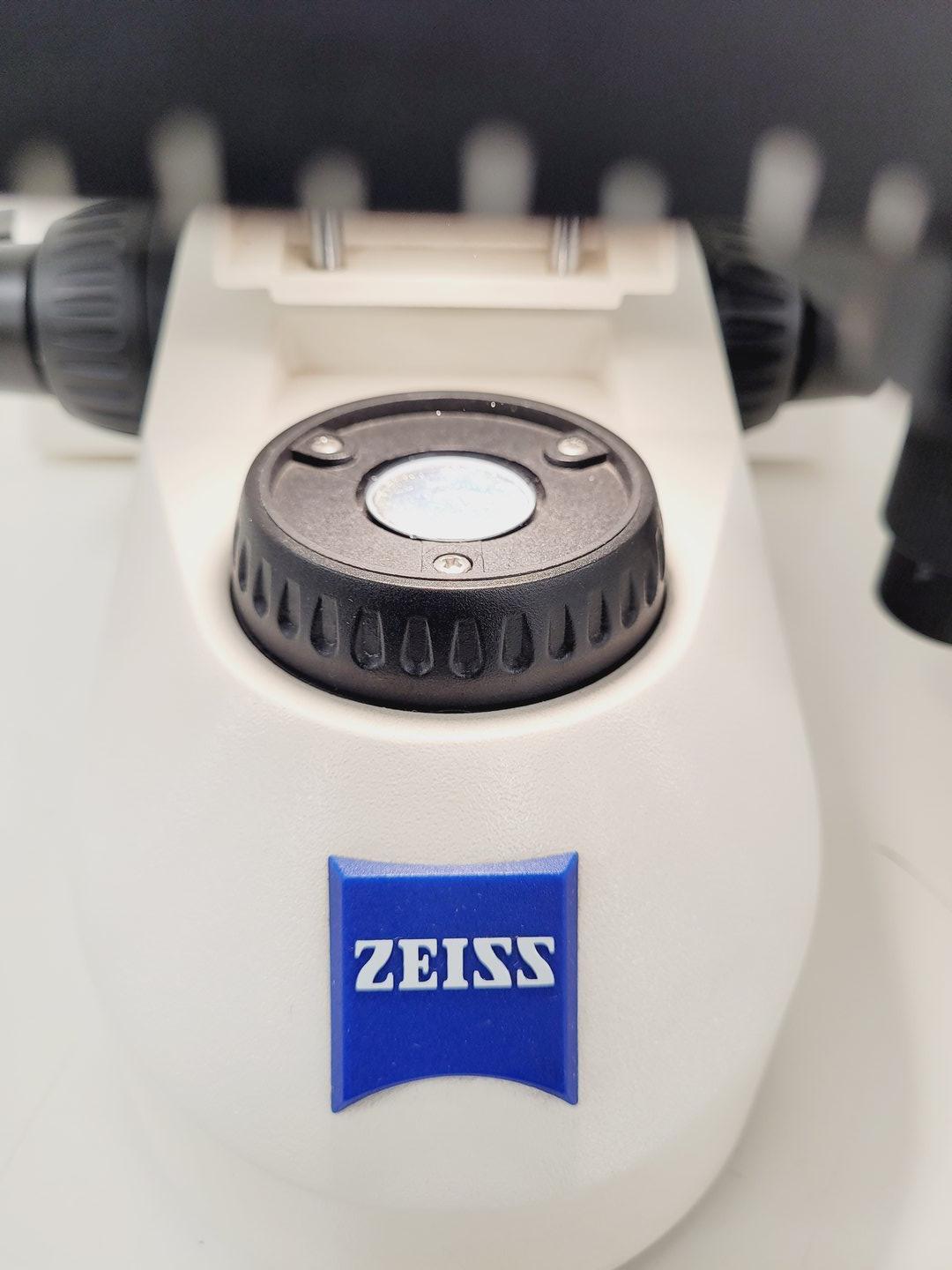 Image of Zeiss Axioskop 2 Fluorescence Microscope Lab