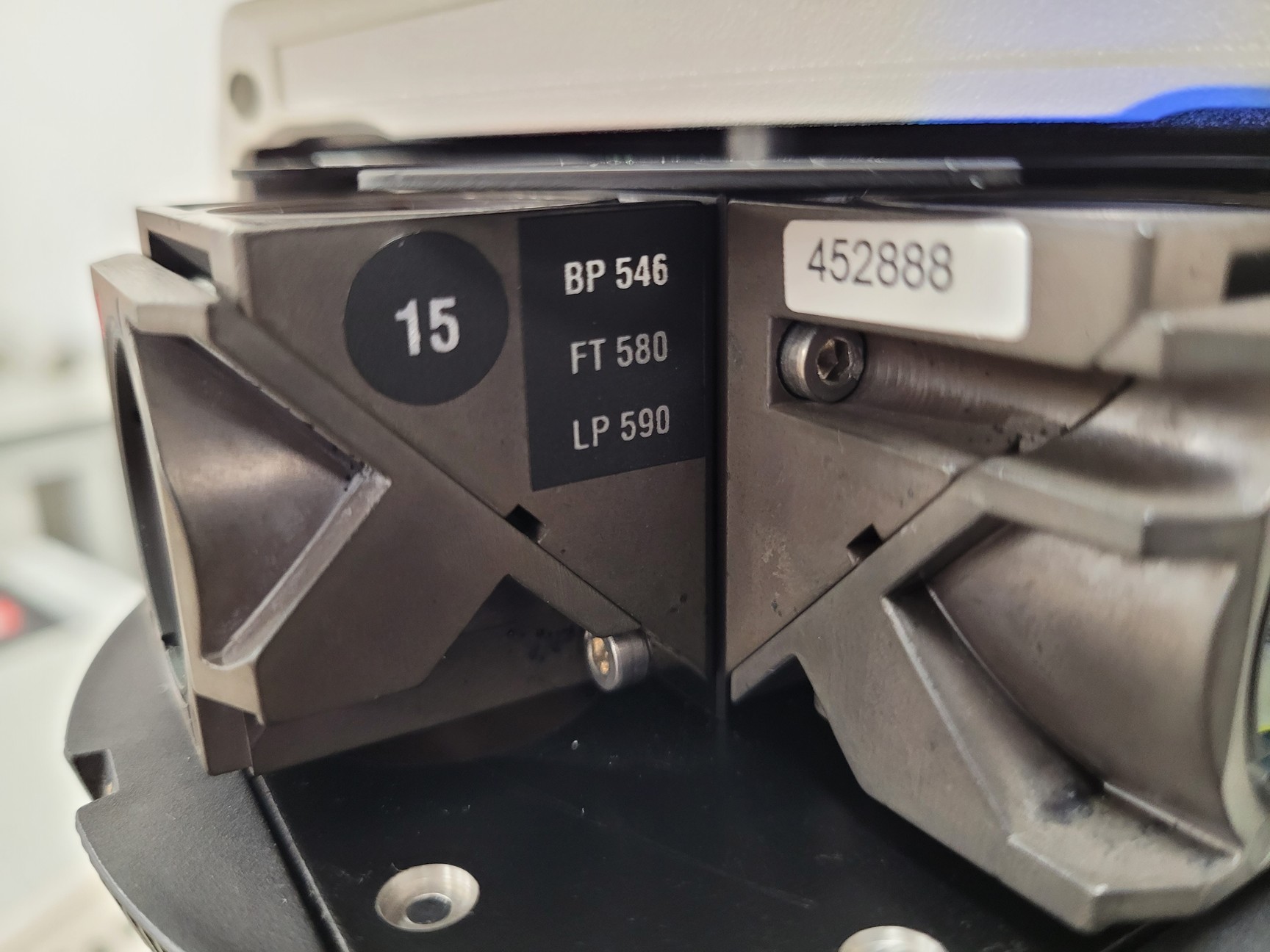 Image of Zeiss Axioskop 2 Fluorescence Microscope Lab